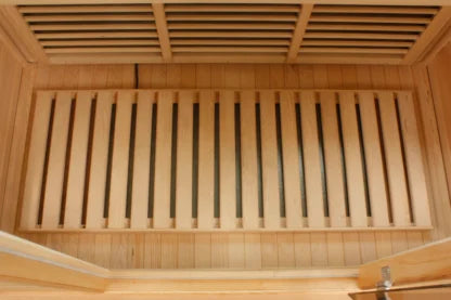Maxxus Chaumont 4 Person Near Zero EMF FAR Infrared Sauna – Canadian Red Cedar MX-K406-01-ZF CED